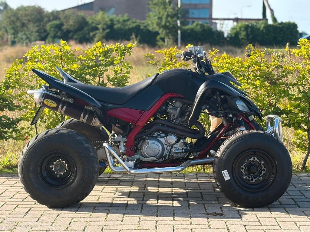 2009 Raptor 700R — 4,051 miles, Doma exhaust, photo 2