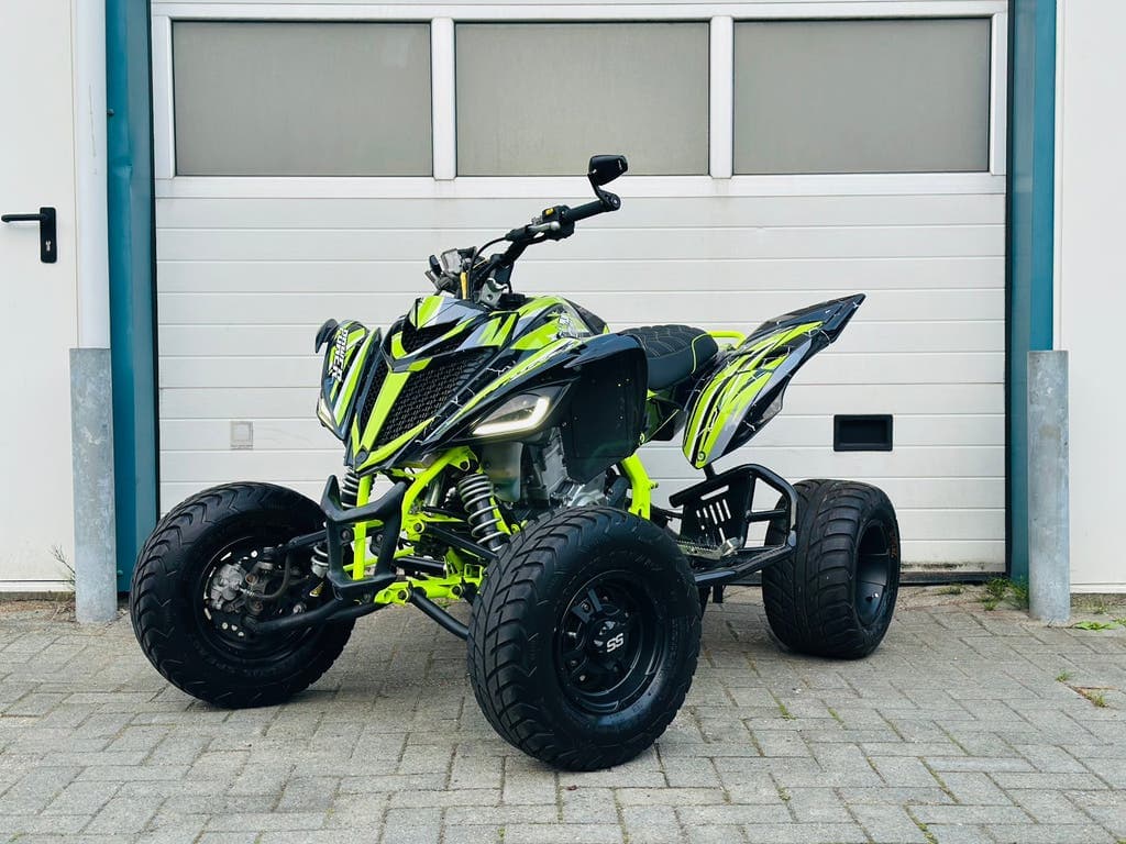 2011 Raptor 700R — rebuilt engine, neon yellow frame, photo 3