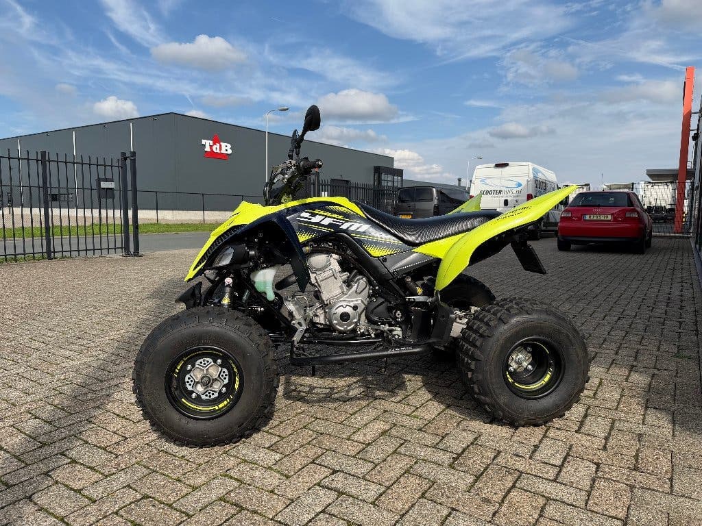 2020 Raptor 700 SE — only 848 miles, like new, photo 3