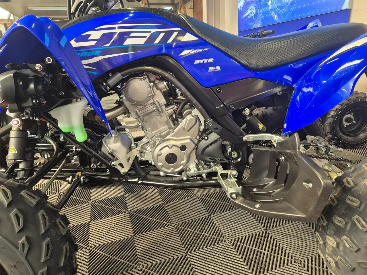 Raptor 700R — brand new, blue finish, photo 5
